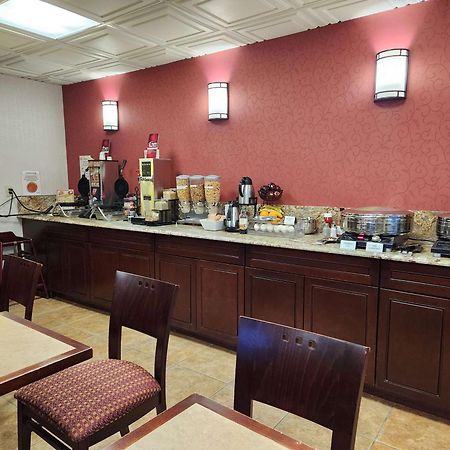 Best Western Plus Rose City Suites Welland Exteriér fotografie