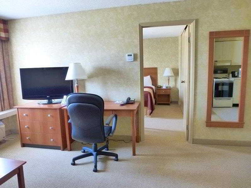 Best Western Plus Rose City Suites Welland Pokoj fotografie