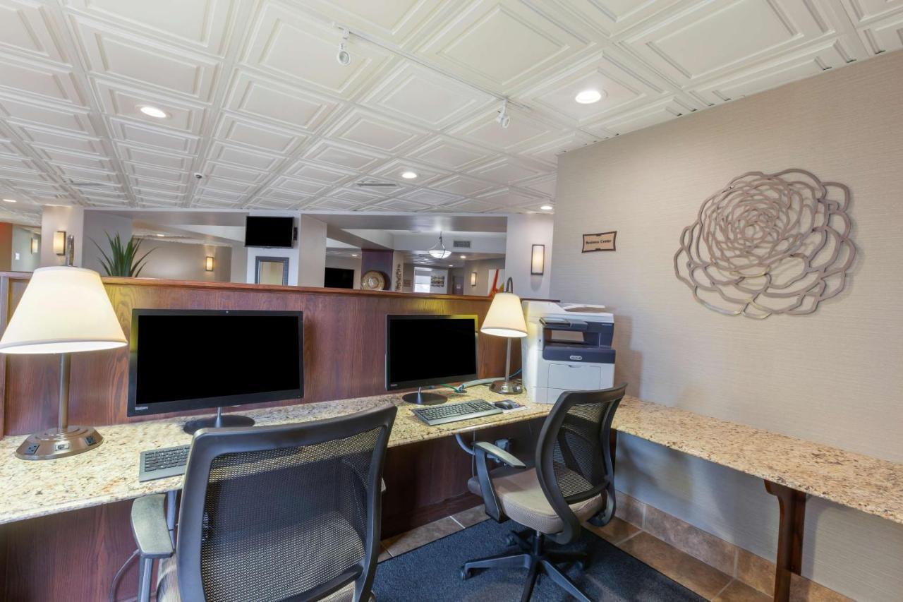 Best Western Plus Rose City Suites Welland Exteriér fotografie