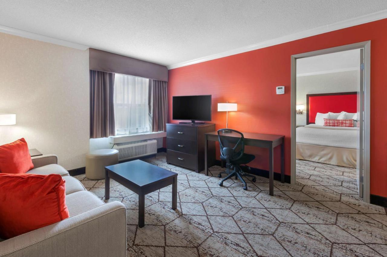 Best Western Plus Rose City Suites Welland Exteriér fotografie