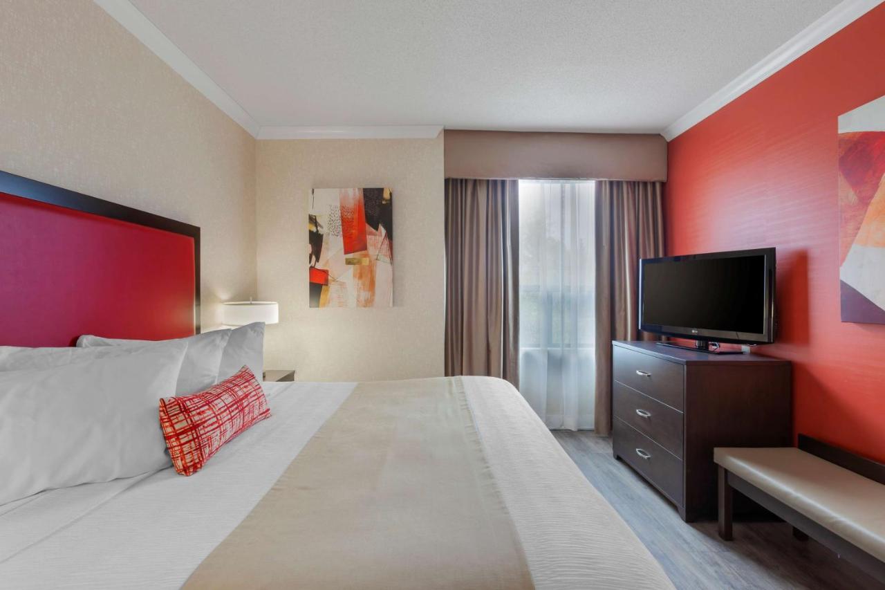 Best Western Plus Rose City Suites Welland Exteriér fotografie