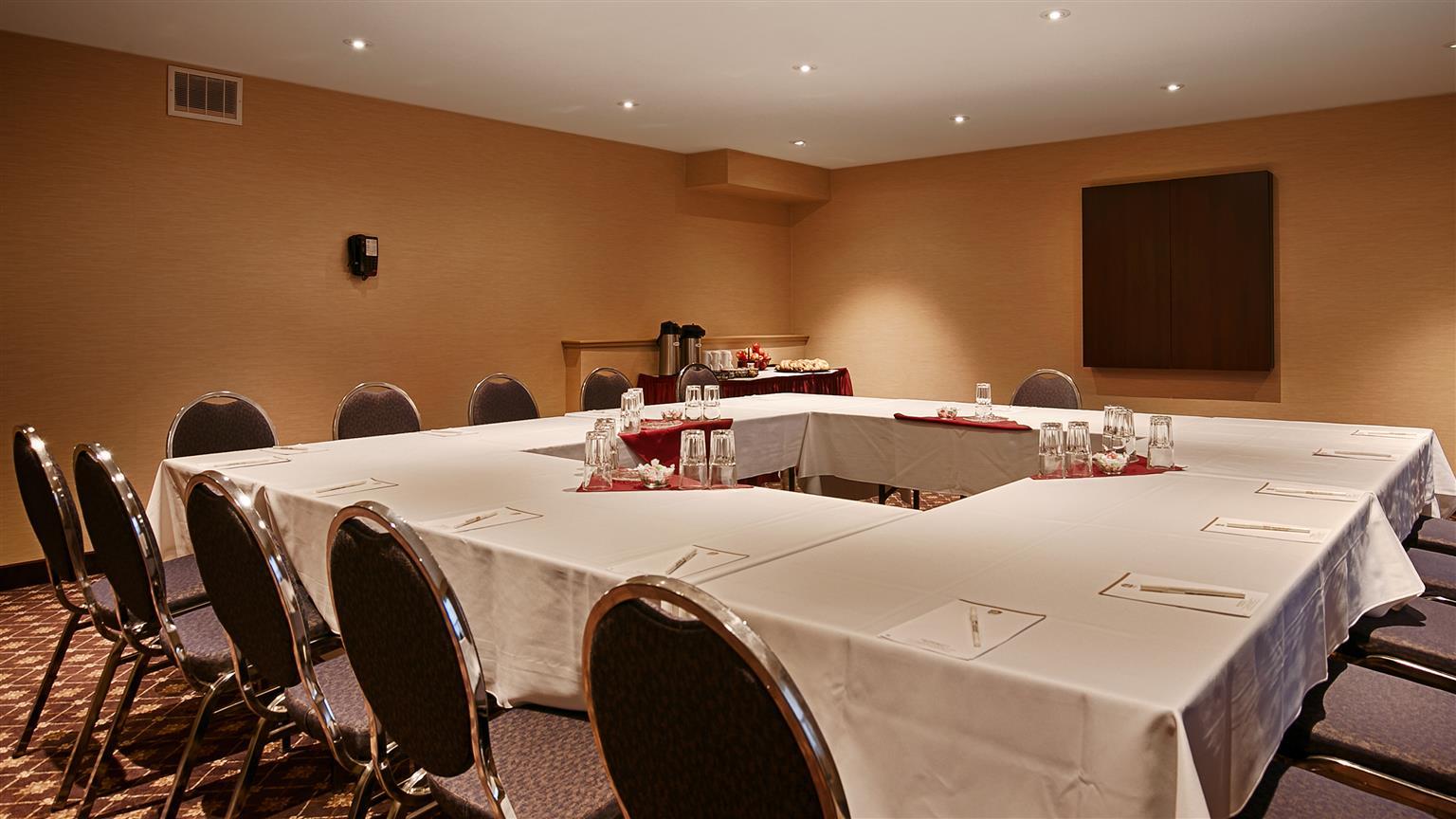 Best Western Plus Rose City Suites Welland Exteriér fotografie