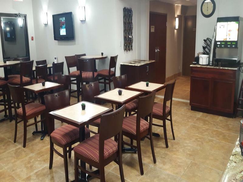 Best Western Plus Rose City Suites Welland Exteriér fotografie