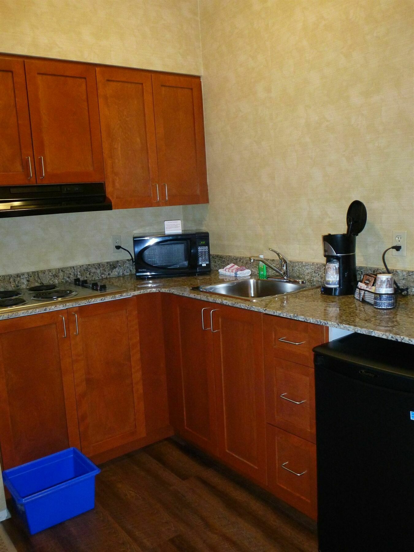 Best Western Plus Rose City Suites Welland Exteriér fotografie