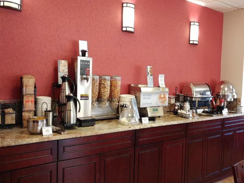 Best Western Plus Rose City Suites Welland Exteriér fotografie